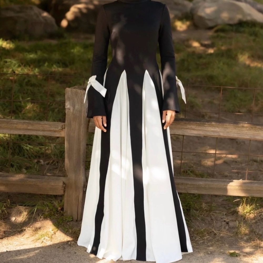 BATUL CELINE DRESS Two-toned black & cream